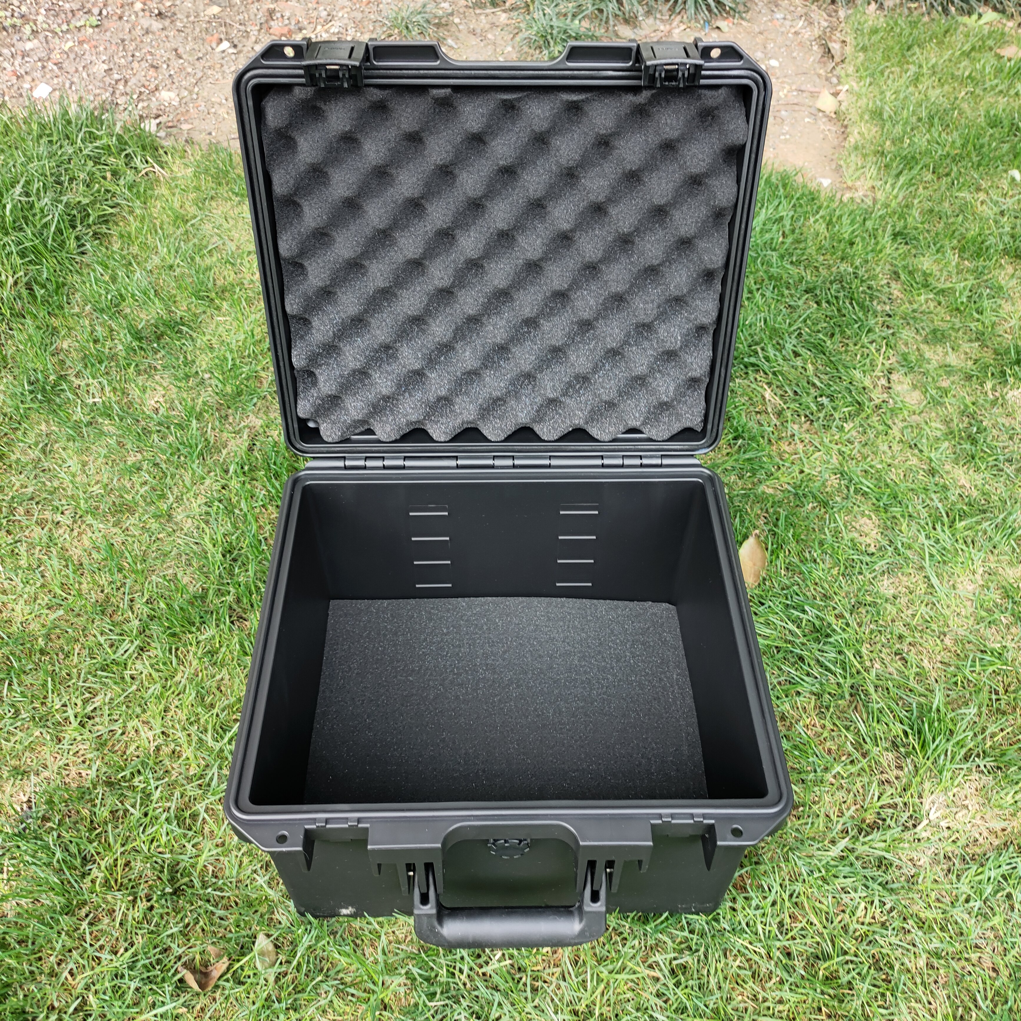 [BP-3050 350*300*235 mm ] Custom wholesale waterproof plastic hard case equipment hard case plastic Carrying Cases with foam