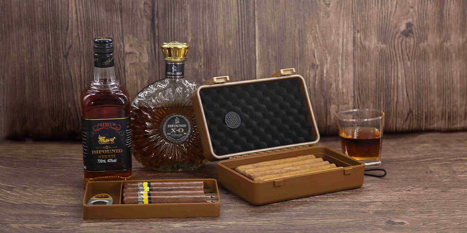cigar travel humidor