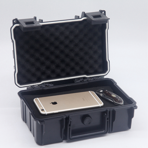 [BP-2301] China Factory Wholesale Best Price Hard Plastic Protection Cigar Humidor Case Travel Carrying Case Cigar Case With Cigar Cutter